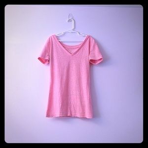 Hot pink v-neck t shirt